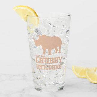 Rolig spara den knubbiga födelsedagen för glaskopp