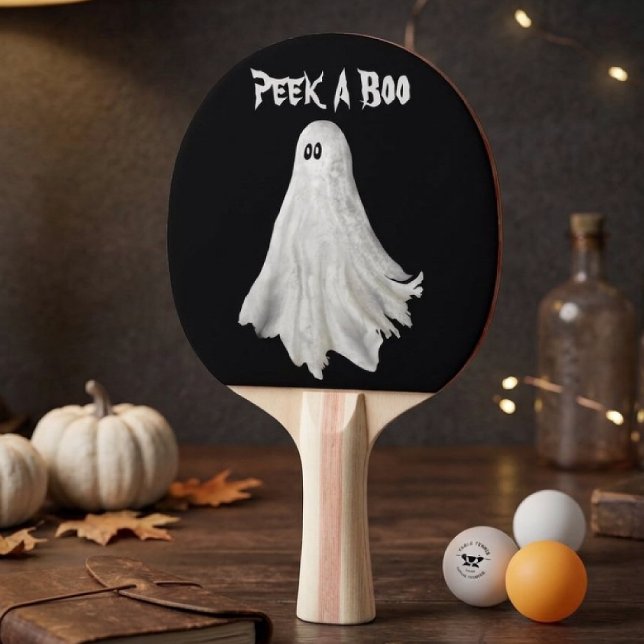 Rolig spökritning från Halloweens förflutna Pingisracket (Skapare uppladdad)