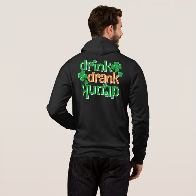 Rolig St.Patrick’s Day för män  T Shirt (Hel baksida)
