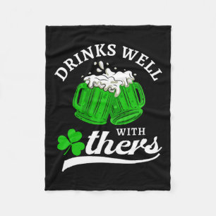 Rolig St Patricks Day Drickande Tröja Dricker Väl Fleecefilt