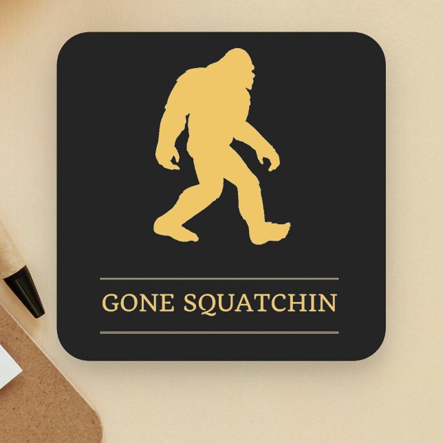 Rolig stor fot borta Squatchin Sasquatch Underlägg Papper Kvadrat (Skapare uppladdad)