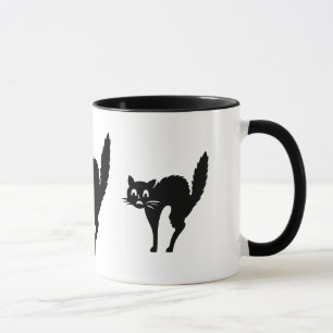 rolig svart katt med välvda tillbaka halloween mugg