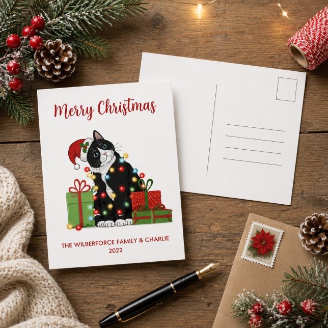 Rolig svart katt och julbelysning jul helg vykort (Add Family and Cat Names, and Year to customize)