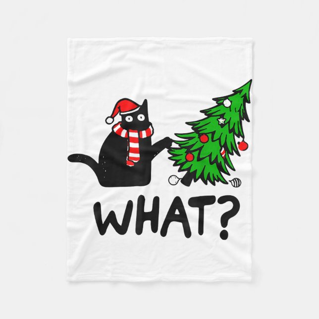 Rolig svart katt present som knuffar julgran över  fleecefilt (Framsidan)