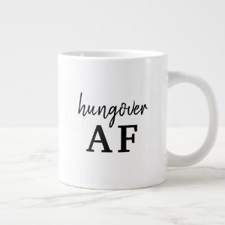 Rolig svart typografi Hungover AF Jumbo Mugg