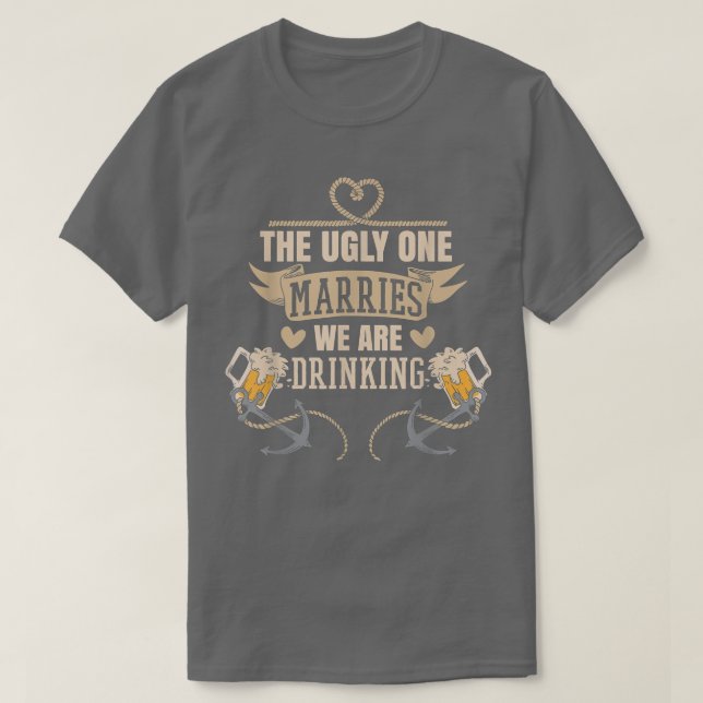 Rolig Sventrupp Crew Sventrupp Brudgum Squad  T Shirt (Design framsida)