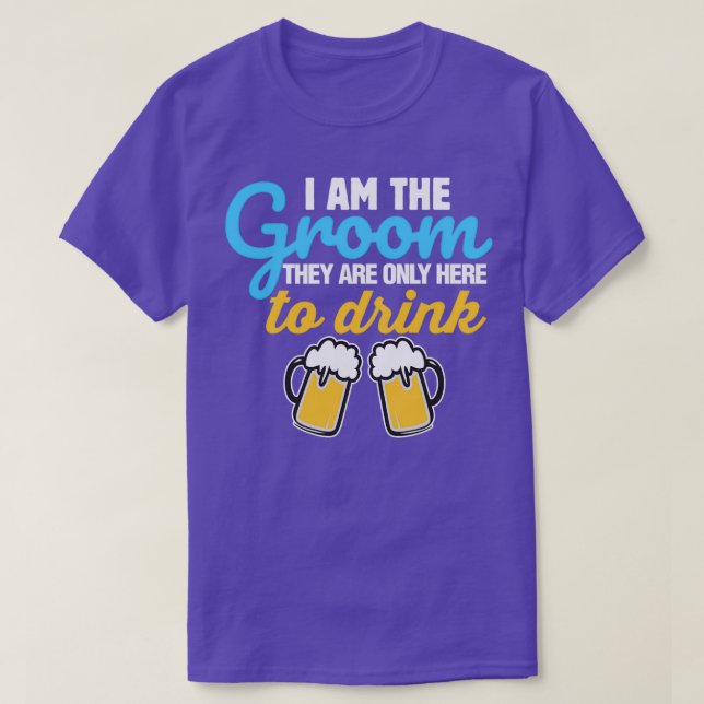 Rolig Sventrupp Jag Är Brudgummen De Är Bara Här T Shirt (Design framsida)