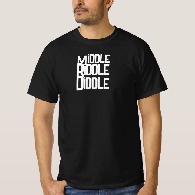 Rolig T-Shirt för Män med Medelgåtans Text (Framsida)