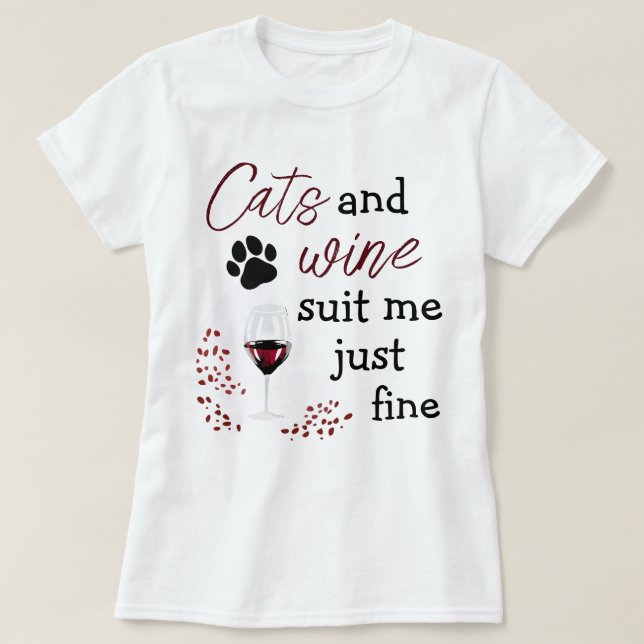 Rolig T-Shirt med Citat om Katter och Vin (Design framsida)