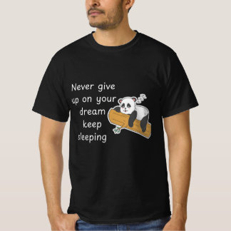 Rolig T-shirt med pandacitat – Ge aldrig upp dina