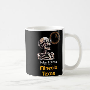 Rolig T-Shirt Skelett Solförmörkelse Mineola Texas Kaffemugg