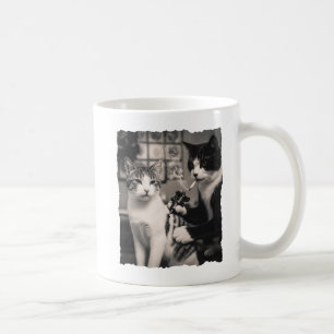 Rolig tatuerare katt som röker cigarett vintage kaffemugg
