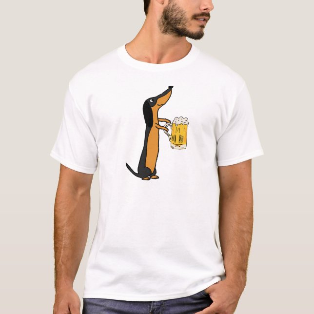 Rolig taxhund som dricker öltecknaden t-shirt (Framsida)