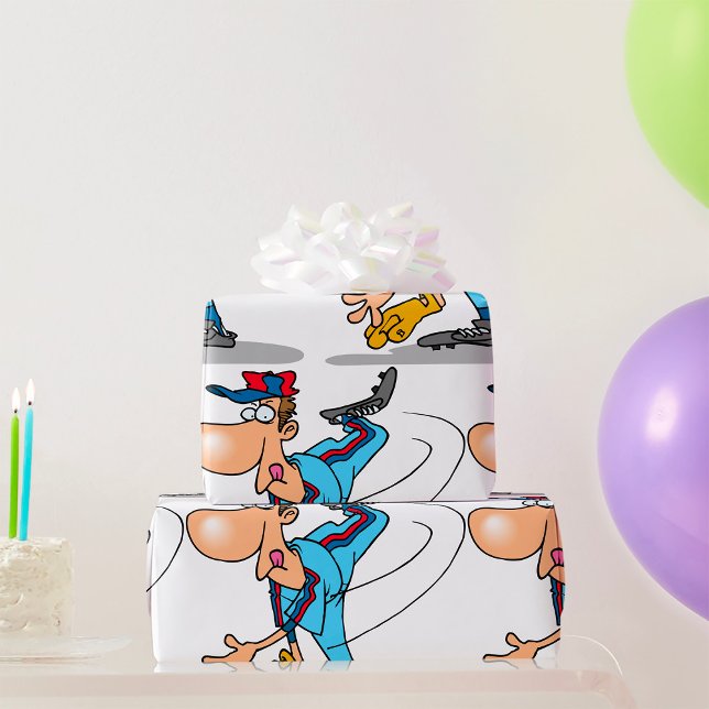 Rolig Tecknad Basebollspelare Kastar En Snabbboll Presentpapper (Skapare uppladdad)