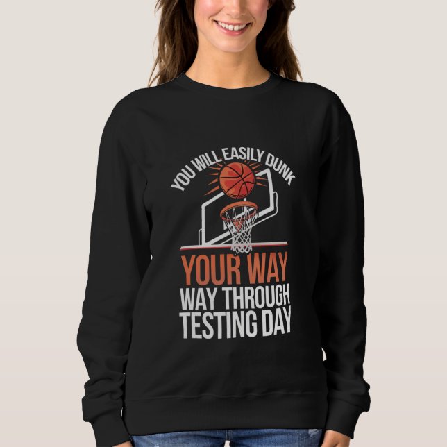 Rolig testdag lärare basket dunk testdag t shirt (Framsida)