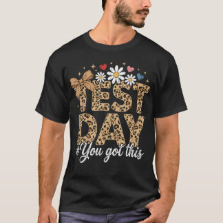 Rolig testdag leopardlärare testdag t shirt