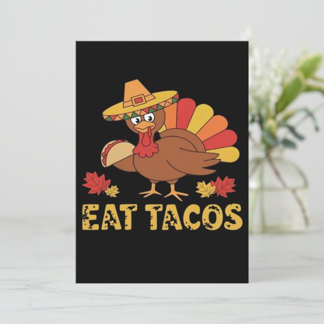 Rolig Thanksgiving kalkon som äter tacos Inbjudningar (Stående Fram)