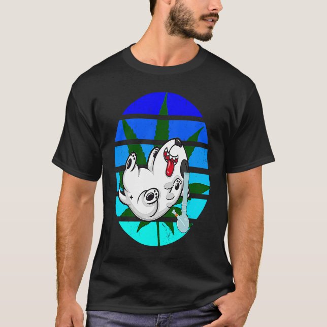 Rolig Tiffing Hund med Bong Reggae T Shirt (Framsida)