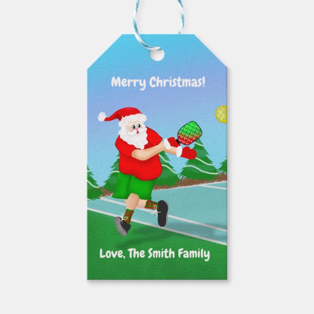 Rolig tomte som spelar Pickleball God Jul Presentetikett (Framsidan)