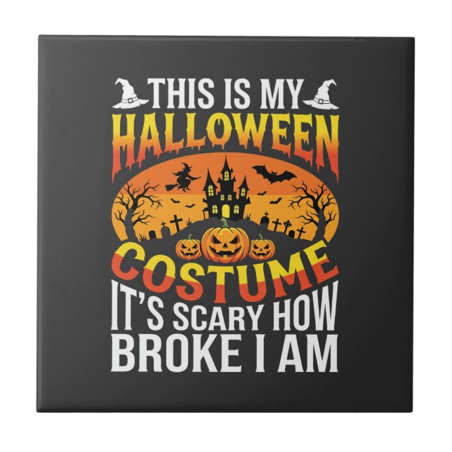 Rolig Trasig Halloween Kostym Spökhus Design Kakelplatta (Framsidan)