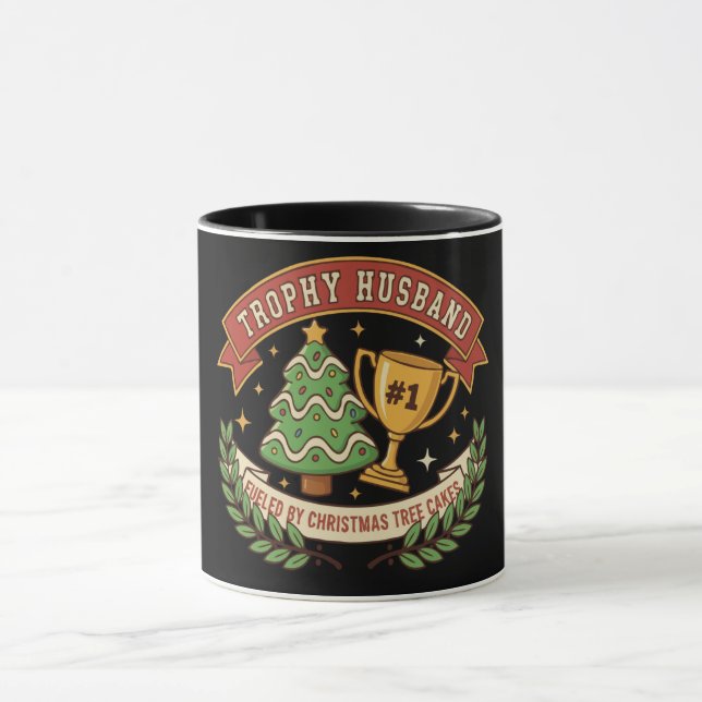Rolig Trofé Make Fueled by Christmas Tree Cake Mugg (Center)