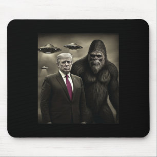 Rolig Trump Bigfoot Ufo Utomjording Mötet Konspira Musmatta