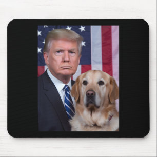 Rolig Trump Och Golden Retriever Hund Usa Flagga E Musmatta