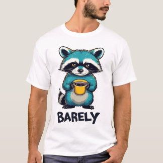 Rolig Tvättbjörn Kaffe Typografi T-Shirt - Nappt V