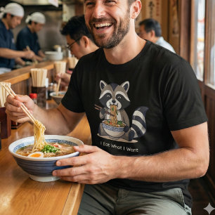 Rolig Tvättbjörn som äter Ramen "Jag äter vad jag T Shirt