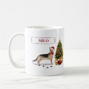 Rolig tysk shepherd julhund med träd kaffemugg