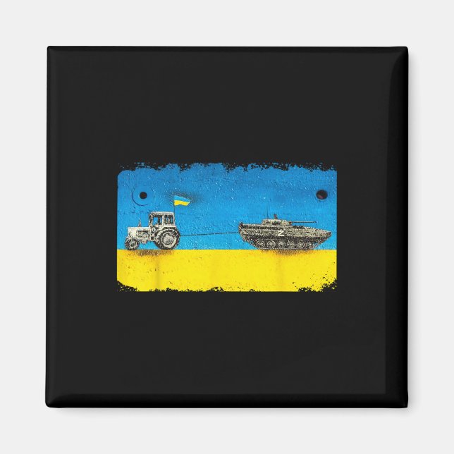 Rolig ukrainsk bonde drar stridsvagn med traktor  magnet (Framsidan)