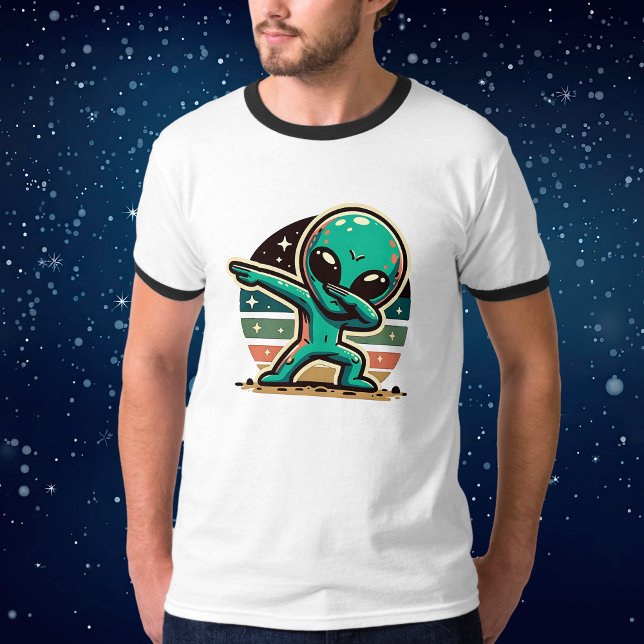 Rolig utomjordisk utomjording dabbar t shirt (Skapare uppladdad)