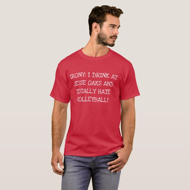 Rolig utslagsplats för Jesse Oaks Tee (Hel framsida)