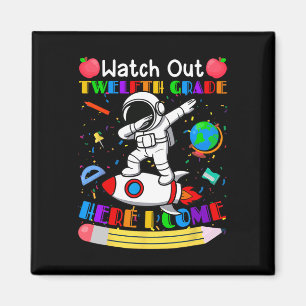 Rolig Vakta Senior Här Kommer Jag Astronaut Magnet