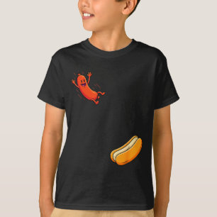 Rolig varmkorv hoppar in i korvbulle grillad korv t shirt