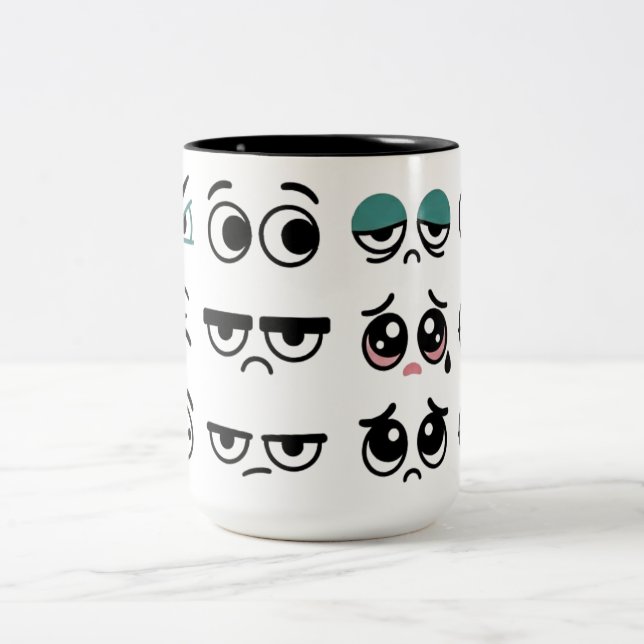 Rolig vattenflaska med tecknade ögon Två-Tonad mugg (Center)
