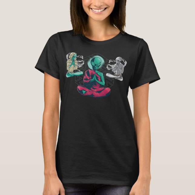 Rolig yogadesign för utomjordingar t shirt (Framsida)
