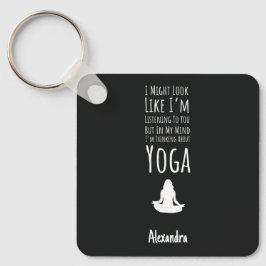 Rolig yoginyckelring Humor Anpassade Yoga Present Nyckelring