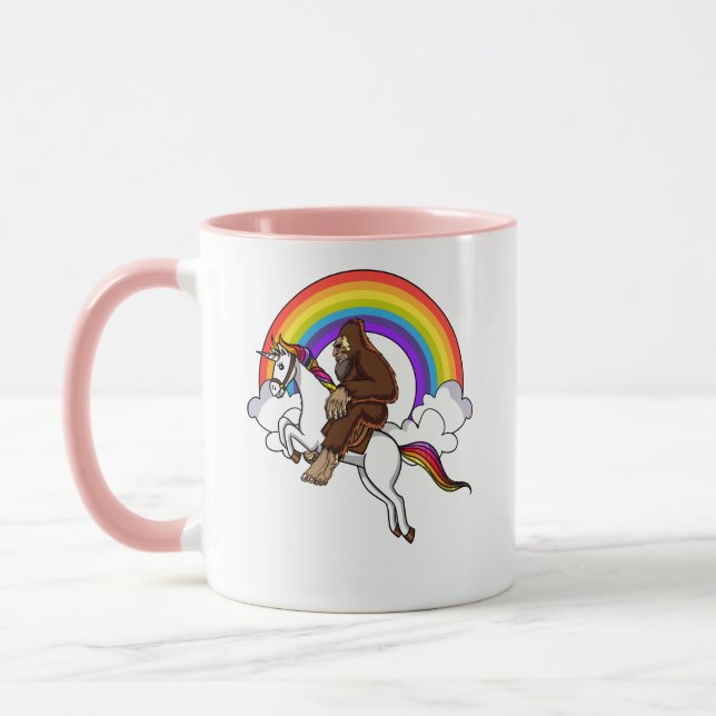 Roliga Bigfoot som rider den Magical Mugg (Vänster)