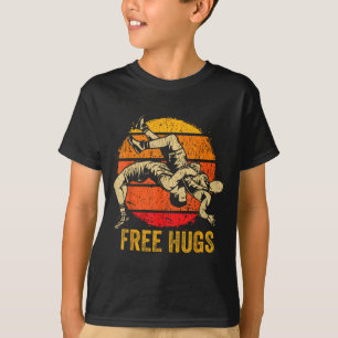 Roliga brottningsomfamningar Brottningsmamma män p T Shirt