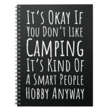 Roliga campingpresenter Utomhus campingeld Campare