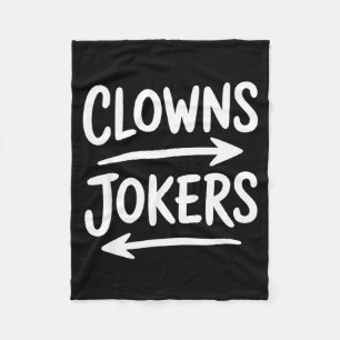 Roliga clowner till vänster jokers till höger pil fleecefilt