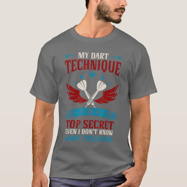 Roliga Dart-vänner T Shirt (Framsida)