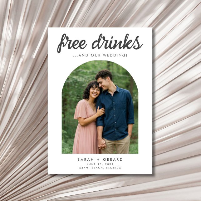 Roliga Gratis Drycker Bröllopsfoto Spara Datum Datumet (Funny Free Drinks Wedding Photo Save the Date)