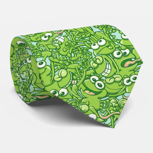 Roliga gröna grodor som är intrasslade i ett slips (Rullad)