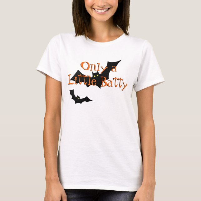 Roliga Halloween slår till en lite Batty Tee Shirt (Framsida)