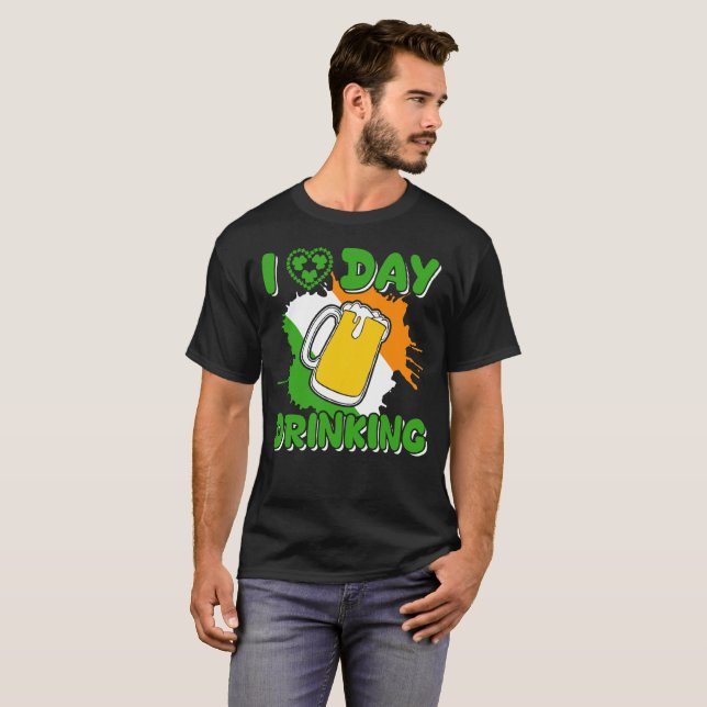 Roliga herrkläder till St. Patrick's Day T Shirt (Hel framsida)