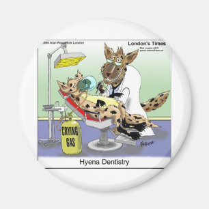 Roliga Hyena-Tandläkaren T-shirts Muggar Kort & Me Magnet