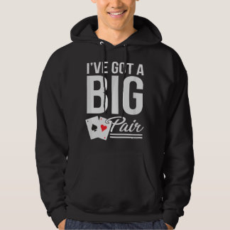 Roliga Kortspelare Jag Har Ett Stort Par Poker Hum Hoodie