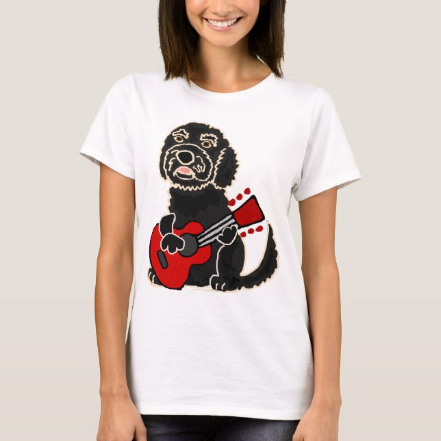 Roliga Labradoodle som leker gitarren Tee Shirt (Framsida)